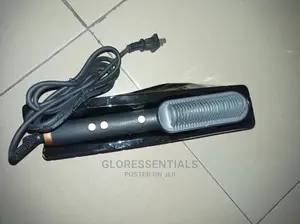 Straightener Comb. (Hot Comb)