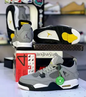 Air Jordan IV Retro ‘ Cool Grey ‘*