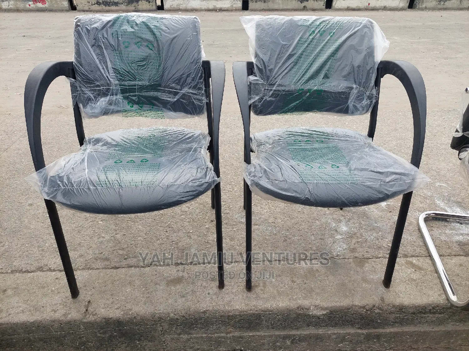 Executive Visitors Chair