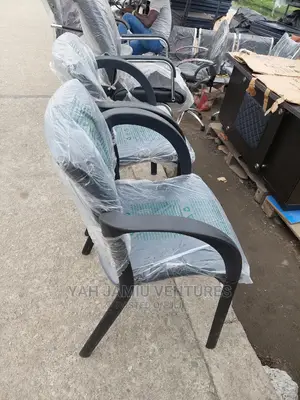 Executive Visitors Chair