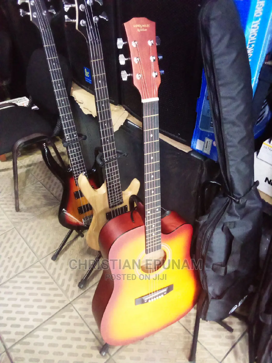Acoustic Guitar Big Size