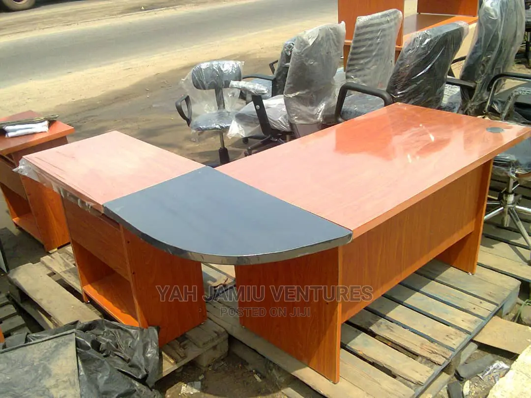 Mini Executive Table