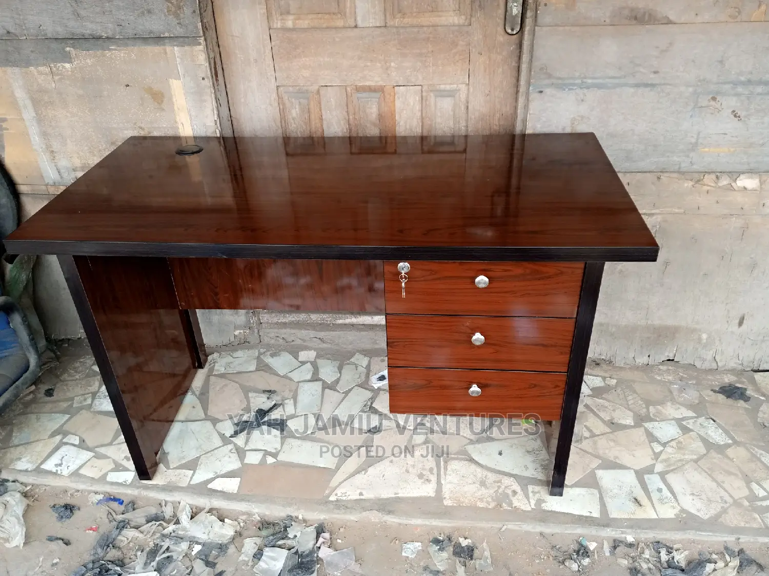 Mini Table