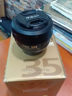 Nikon Lens 35mm (1.8g)