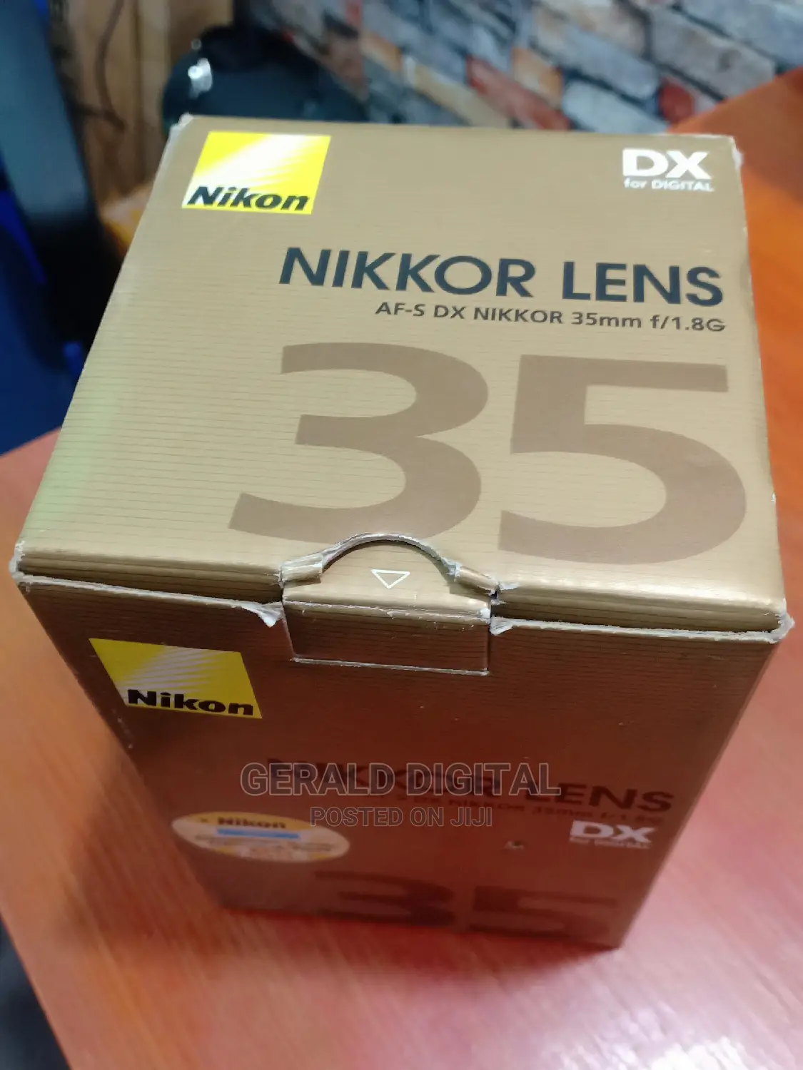Nikon Lens 35mm (1.8g)