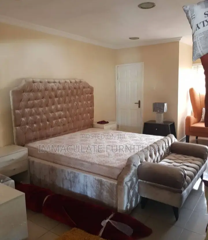 6by6 Paded Bedframe