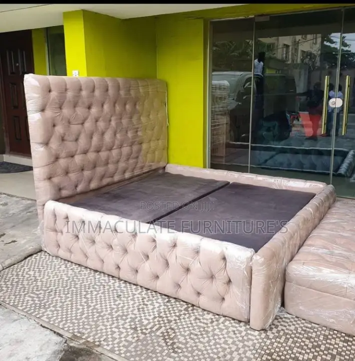 6by6 Padded Bedframe