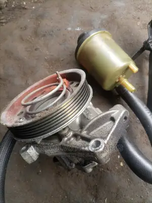 Volvo 3.2 Engine Steering Pump