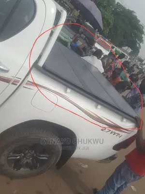 Boot Cover Fiber Hilux Available 22