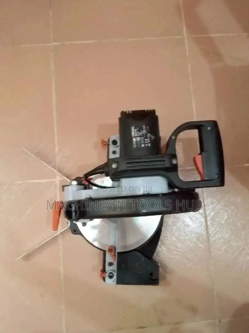 Miter Saw.