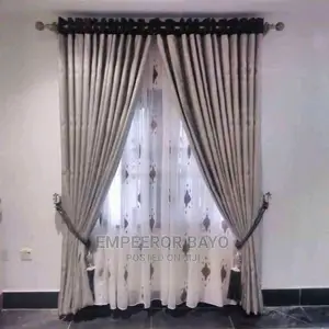 Italian Curtains
