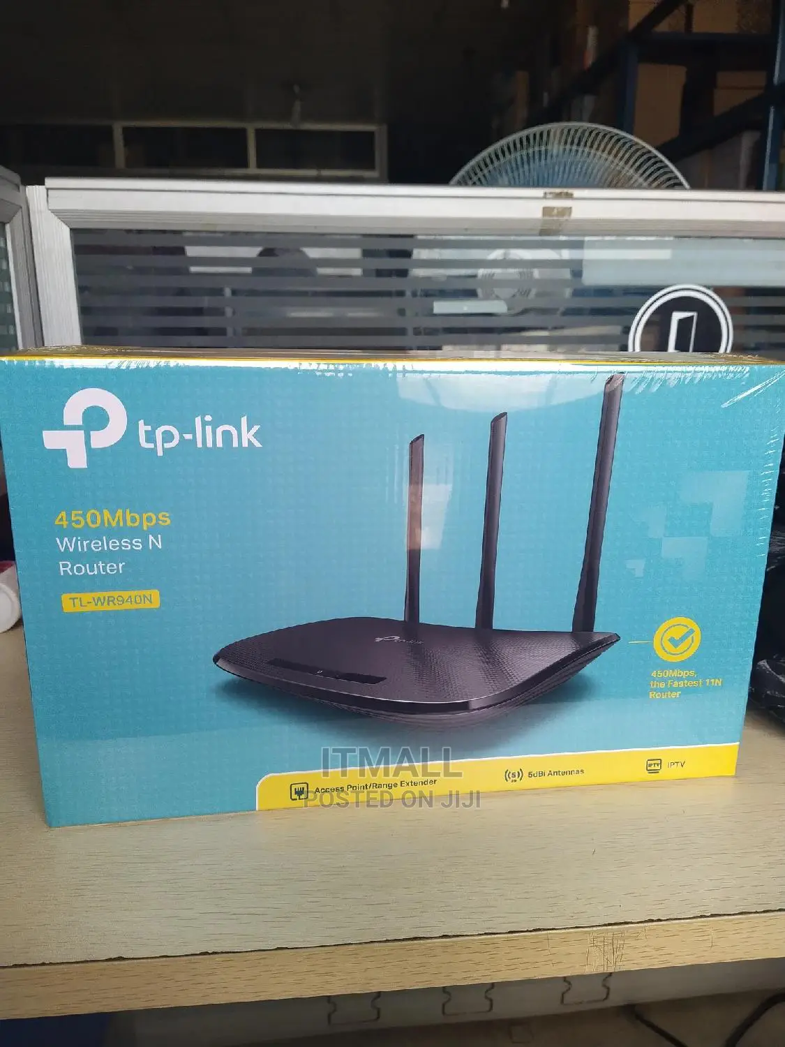 Tplink 450mbps Wireless Network Router.