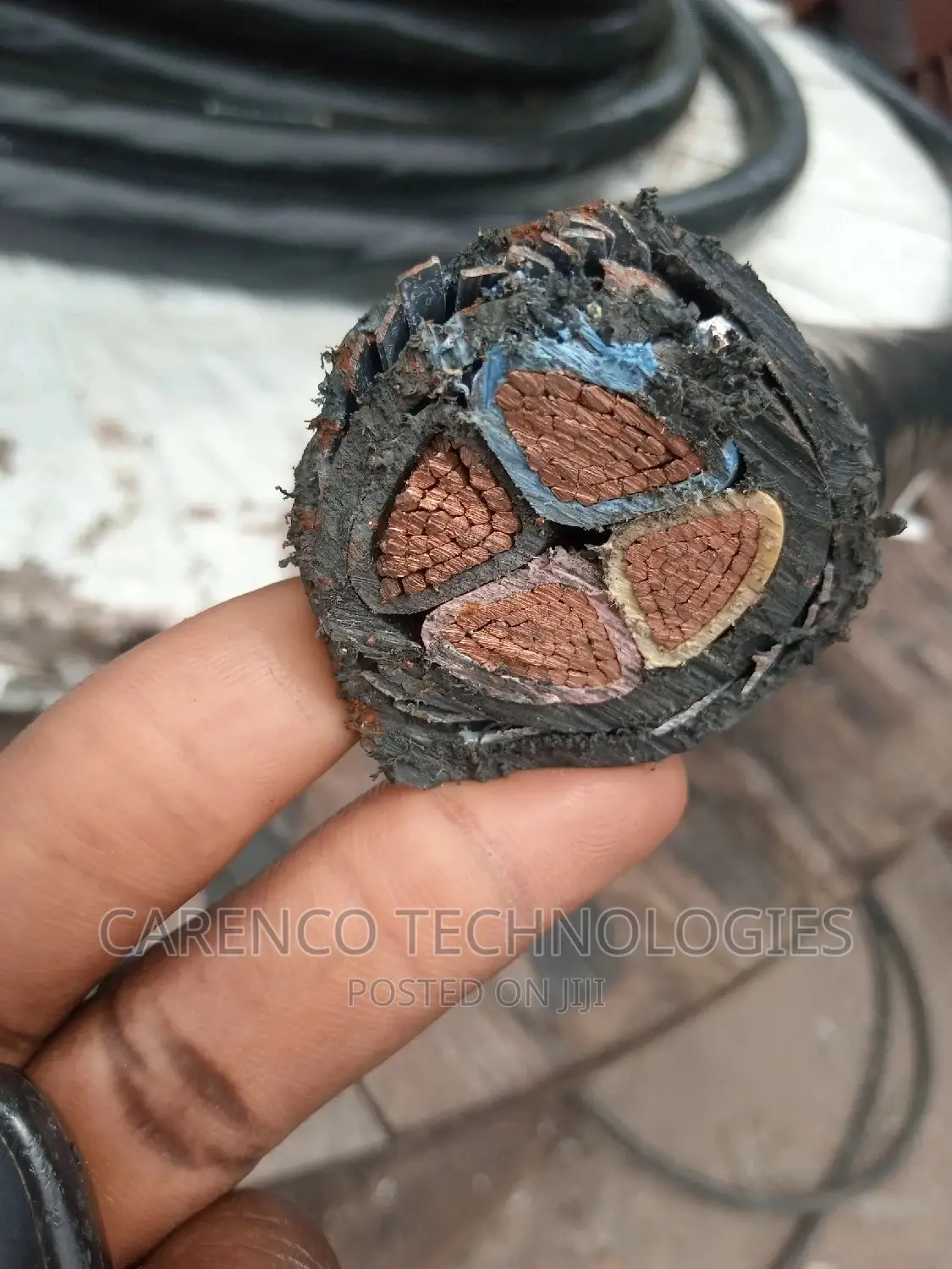 Cable Tray, Aluminum Conductors, Armoured Cable