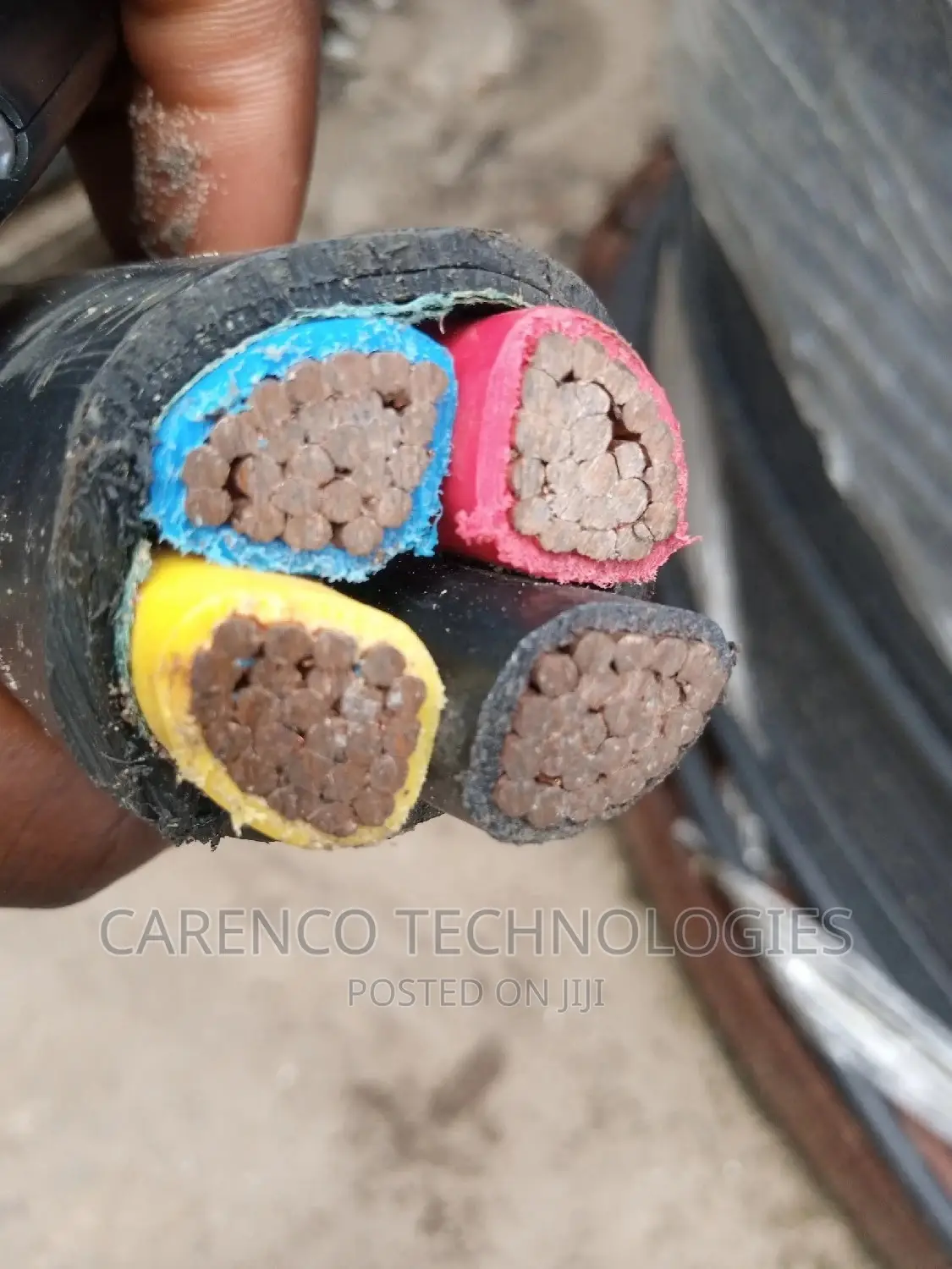 Cable Tray, Aluminum Conductors, Armoured Cable