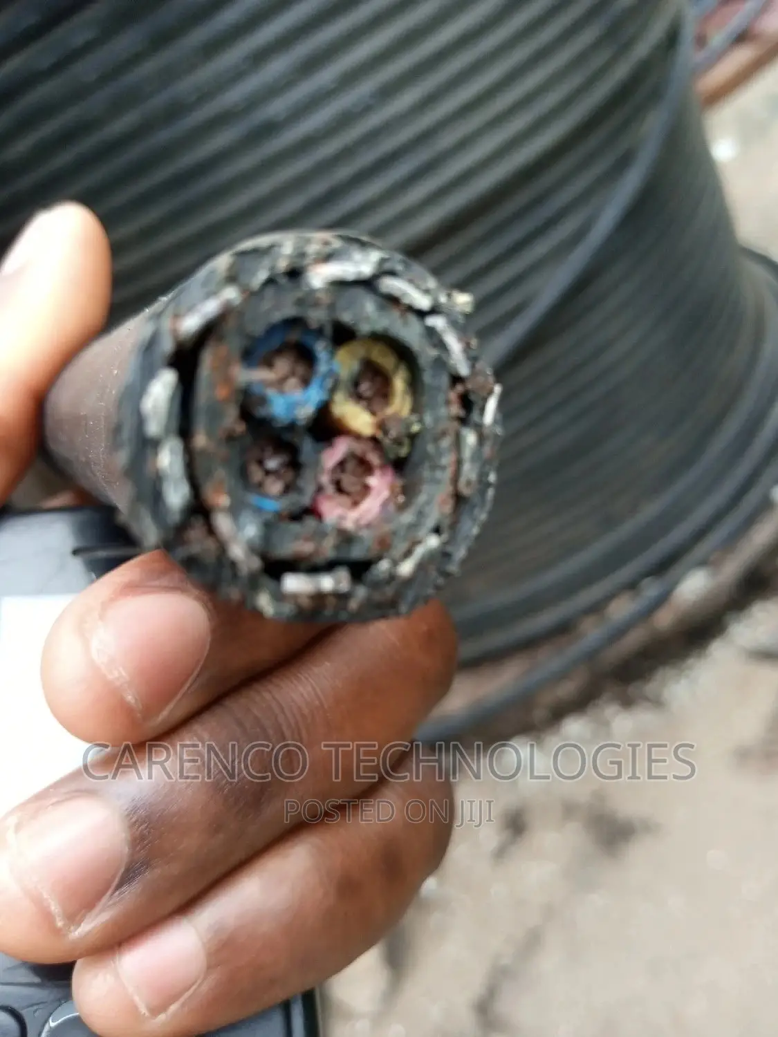 Cable Tray, Aluminum Conductors, Armoured Cable