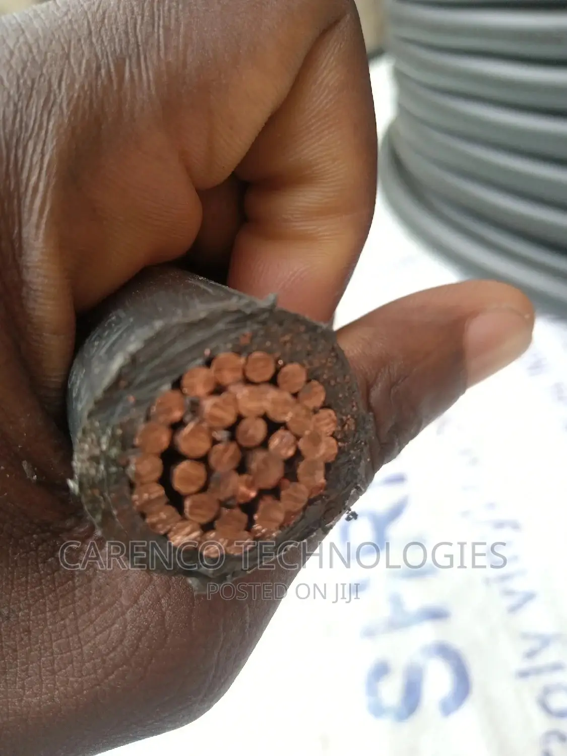 Cable Tray, Aluminum Conductors, Armoured Cable