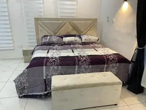 Full Padded 6by6 Bedframe