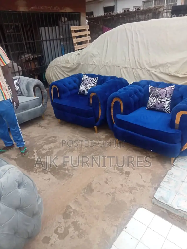 Executive Tufted Chair