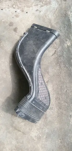 Mercedes Benz ML350 and GLE W166 Air Cleaner Host