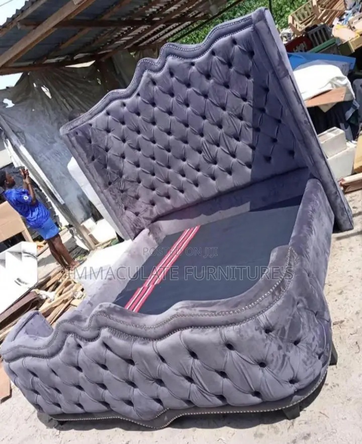 6by6 Royal Padded Bedframe
