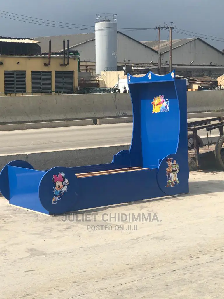 4*6 Kids Bedframe
