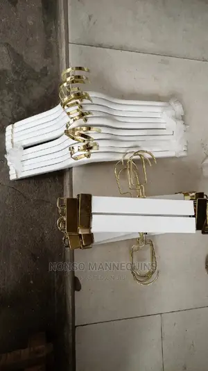 High Quality Clothes Pure White Clothes Hangers