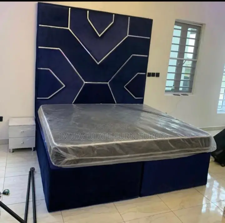 6×6 Padded Bedframe