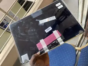 Macbook Pro 2017 15inch Grade A+ Screen