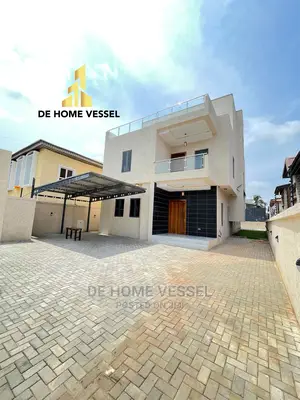 5bdrm Duplex in Lekki Phase 1 for Sale