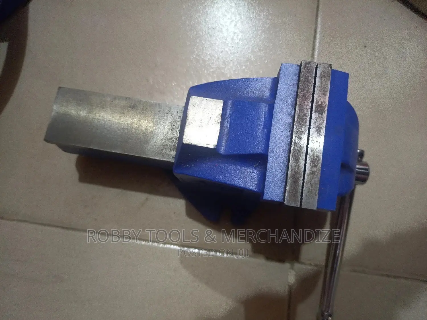 Bench Vise 4" Light Duty