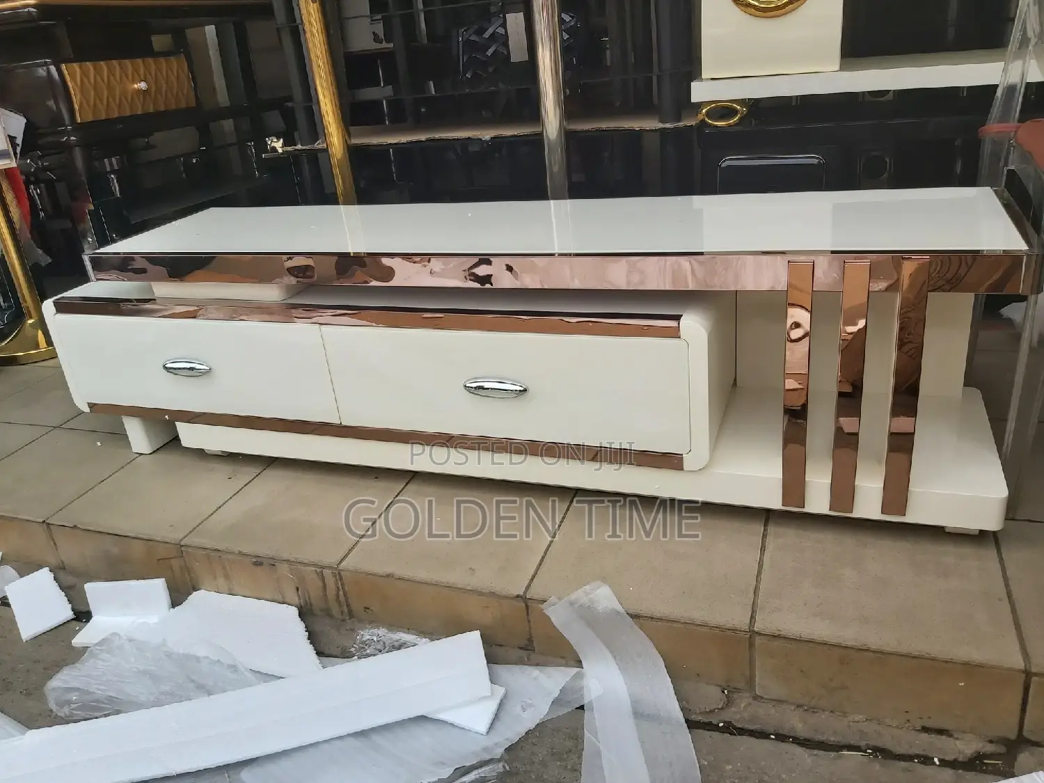 Adjustable TV Stand