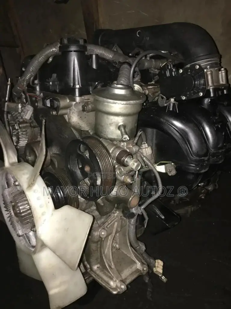Toyota Coaster 2TR Engine