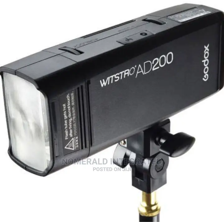 Godox Ad200