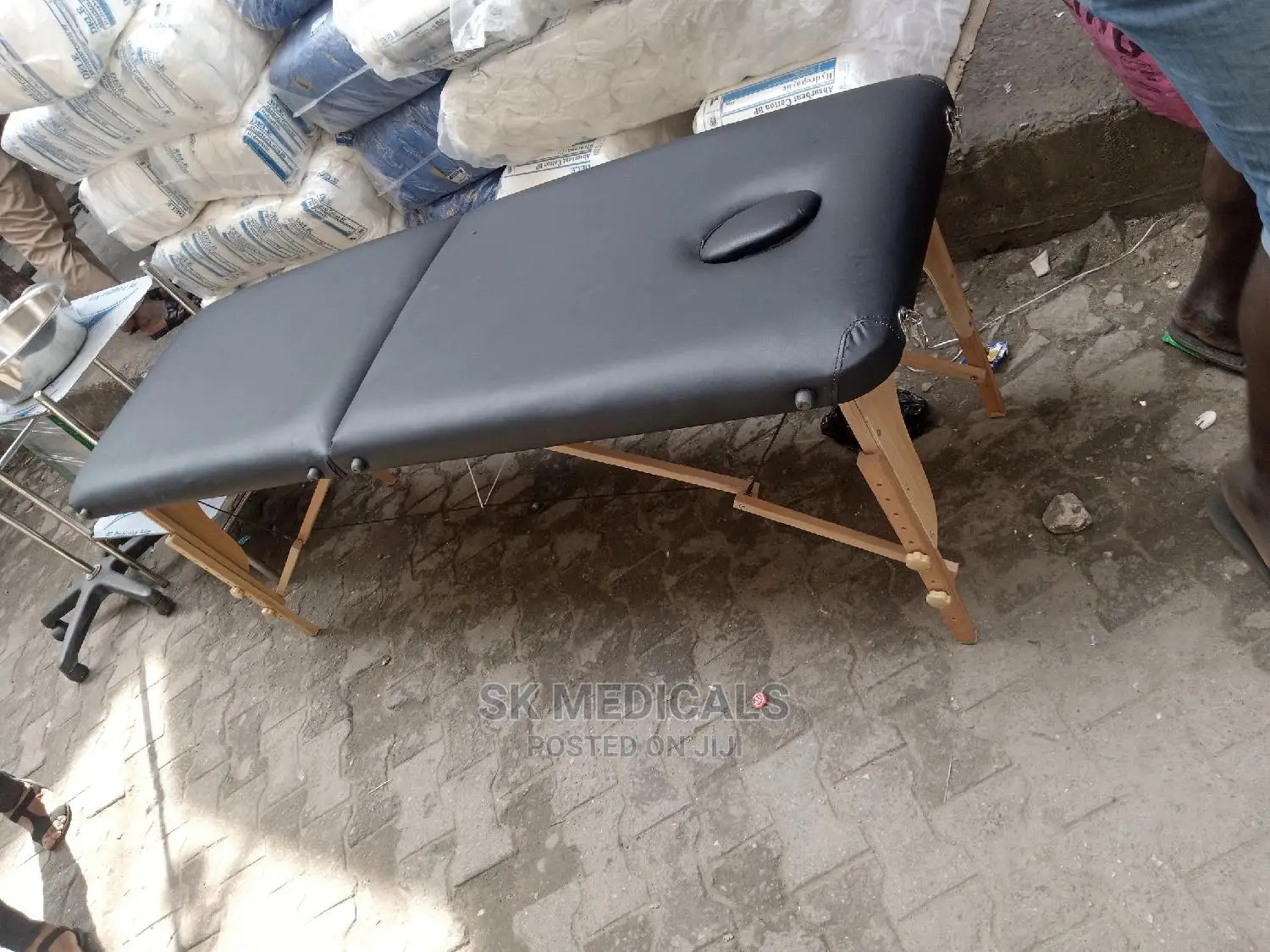 Massage Bed Or Foldable Couch