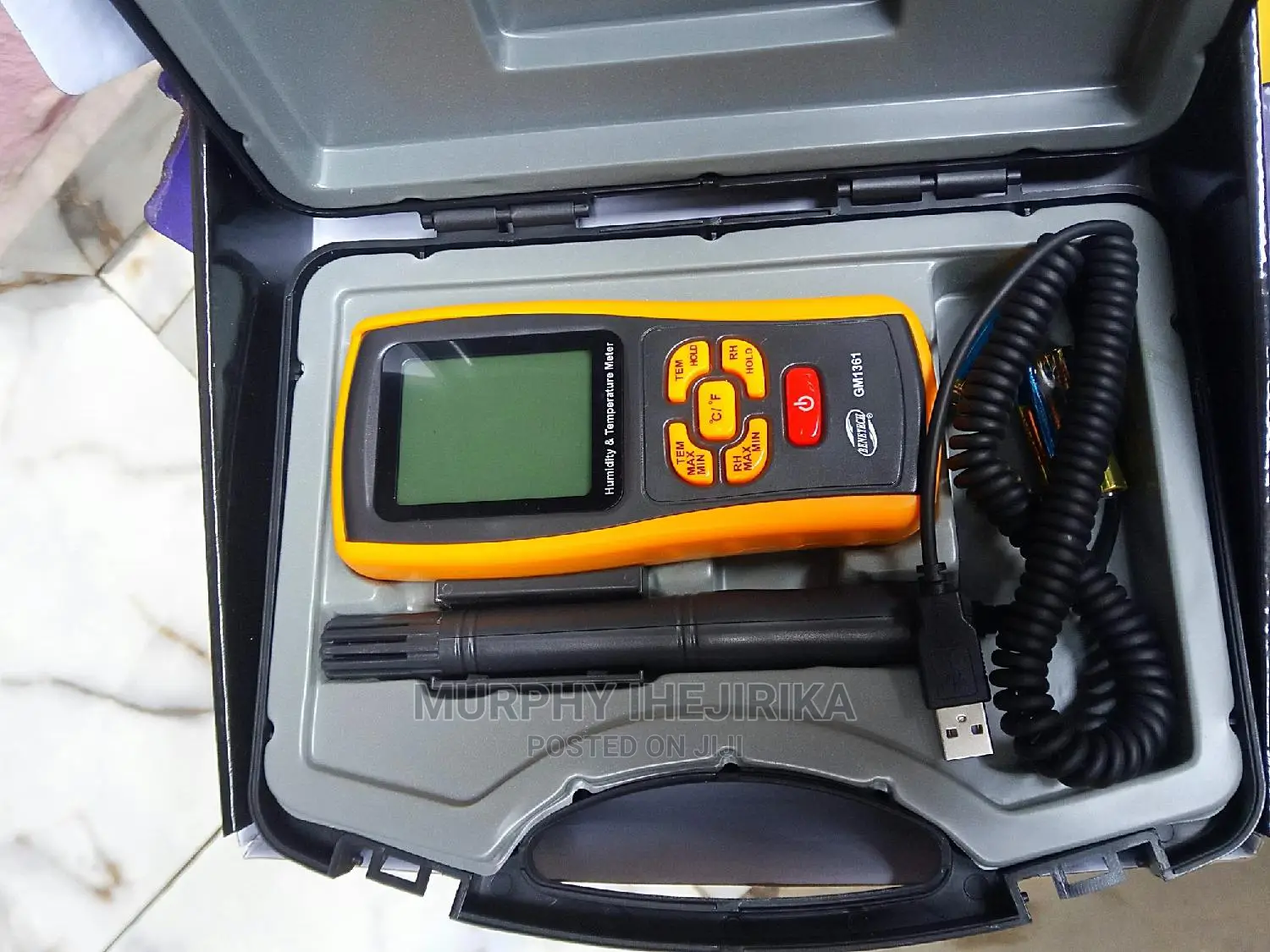 Industrial Humidity and Temperature Meter