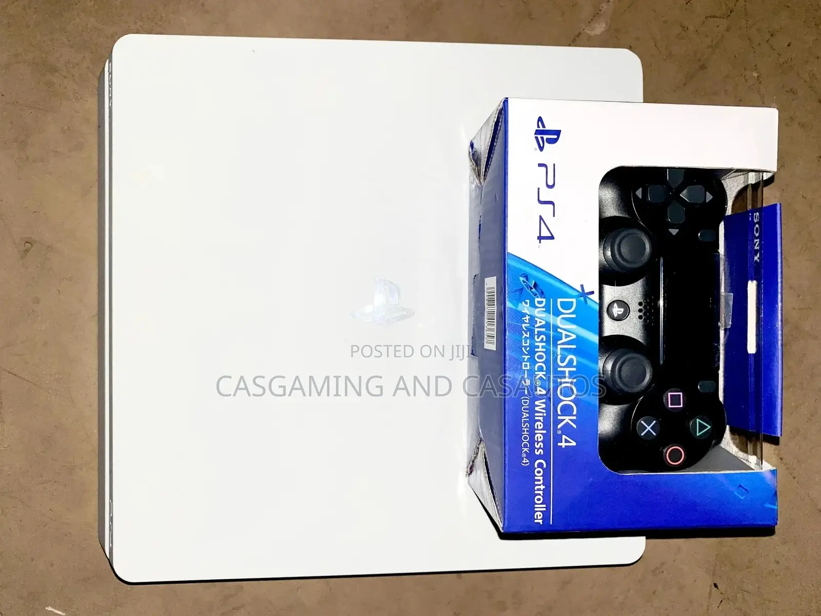 Neatly Used SONY Playstation4 Slim With Controller - White.
