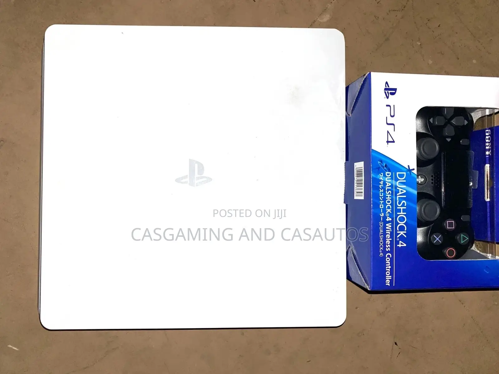 Neatly Used SONY Playstation4 Slim With Controller - White.