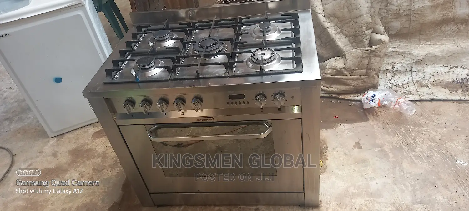 Heavy-Duty Industrial Cooker