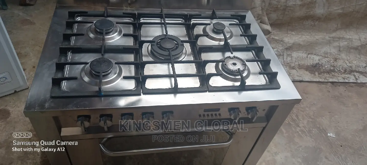Heavy-Duty Industrial Cooker