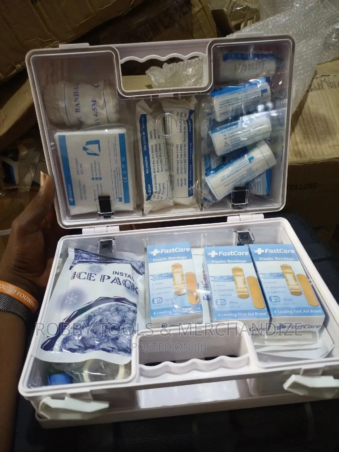 Medium, First Aid Kit for 25 People
