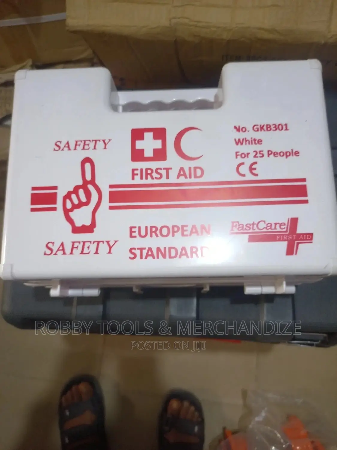 Medium, First Aid Kit for 25 People