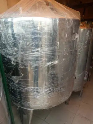1000L Multipopose Treatment Tank.