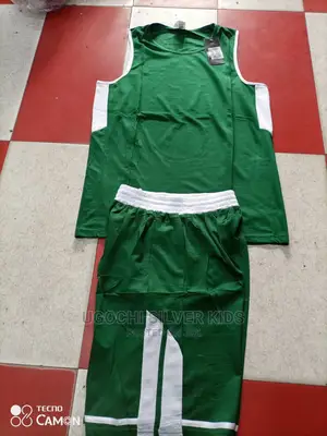Adukt Basketball Wear Up and Dawn