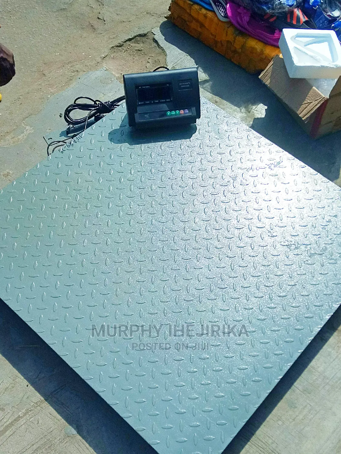 A12e Floor Digital Weighing Scale