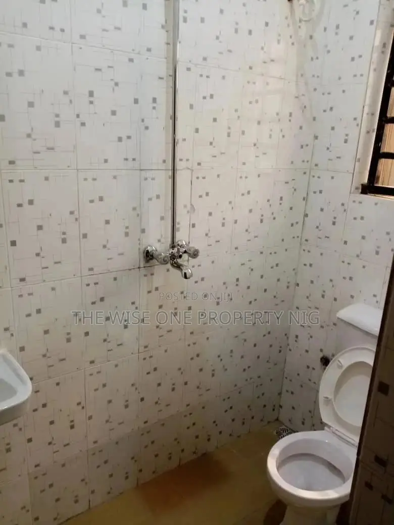 Furnished 5bdrm Duplex in Cbn Solar City, Enugu for sale
