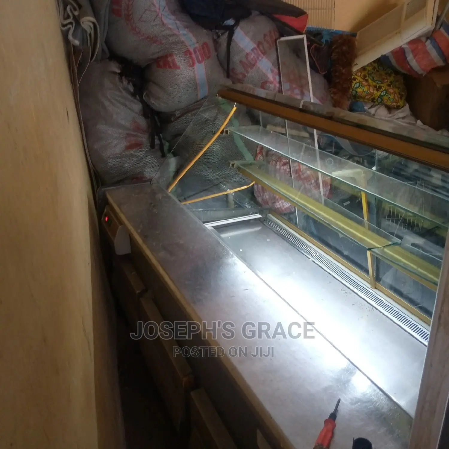 Industrial Open Display Meat Chiller.(6ft)