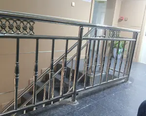 Silver Cumby Railings Bal
