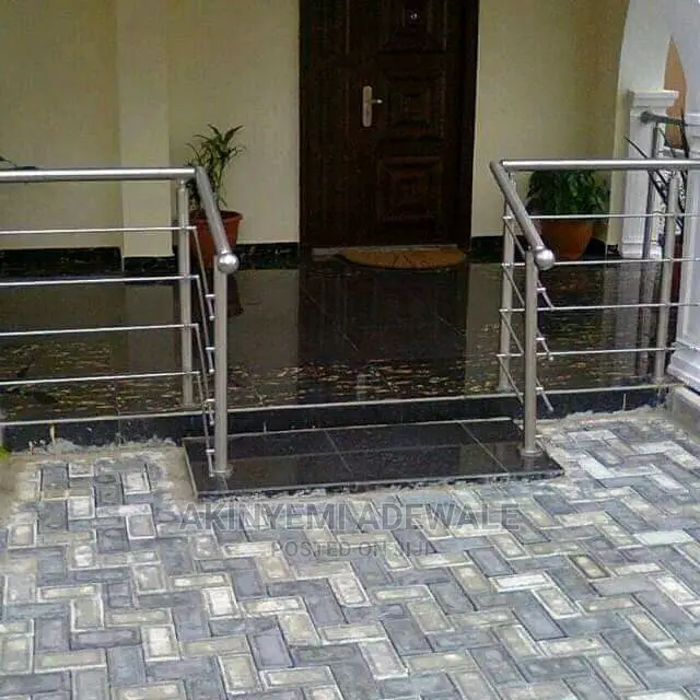 Iron Stainless Hand Rail