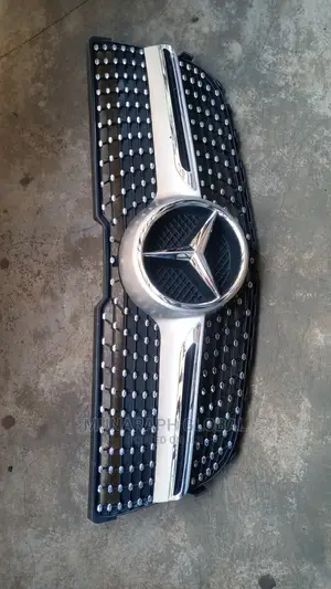Mercedes Benz GLK 2014 Model Front Grille.