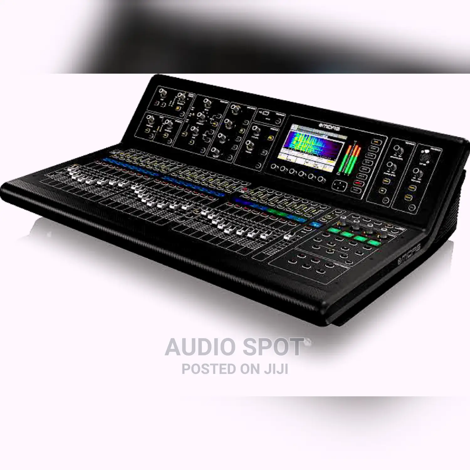 M32 Midas Digita Live And Studio With 40 Input Channels,